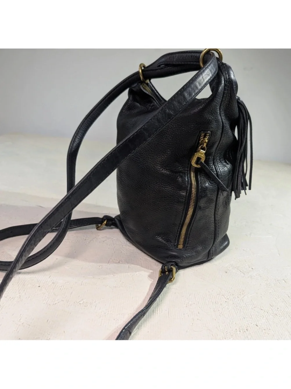 HOBO Hobo Convertible Backpack Crossbody Black Pebbled Leather Tassel - Picture 6 of 9